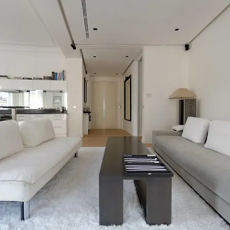 Apartment Luxe 16 Victor Hugo - Etoile Paris